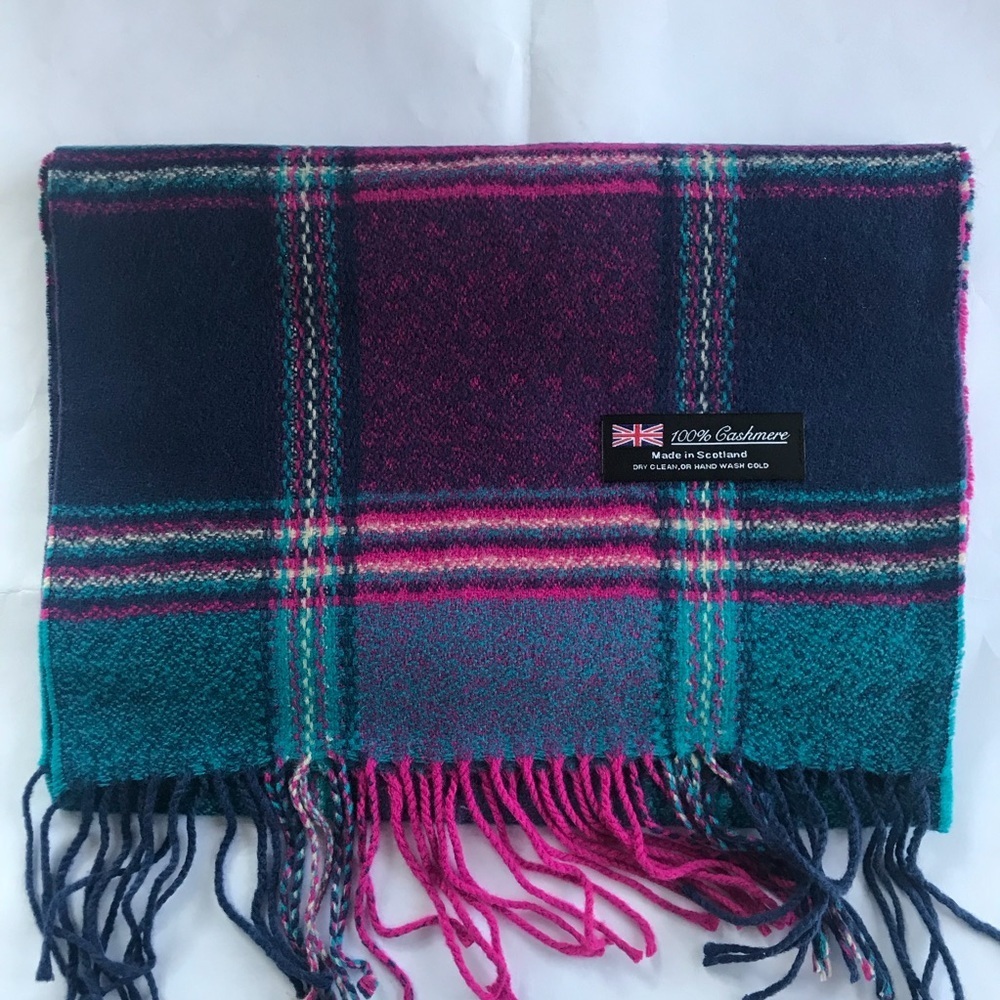 Top Rated 💋 100% Cashmere Scarf - Picture 5 of 9